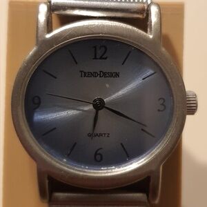 🦋10/$20🦋 Trend Design Silver/Blue Stainless Steel Mesh Women's Watch